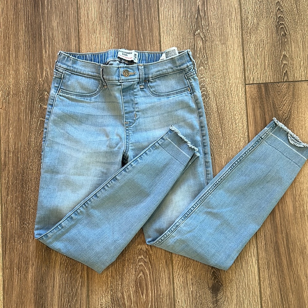 Abercrombie kids pull on jeans for girls